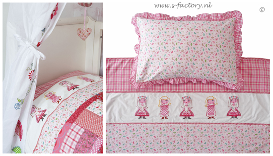 Licht roze dekenhoes met bloemetjes voor ledikant (F102402) van Room Seven